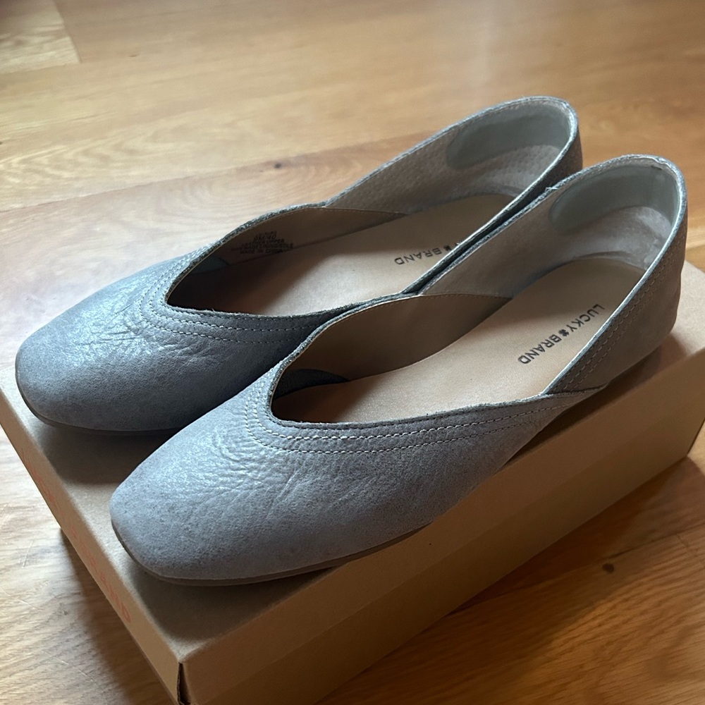 Lucky Brand | Alba Flat